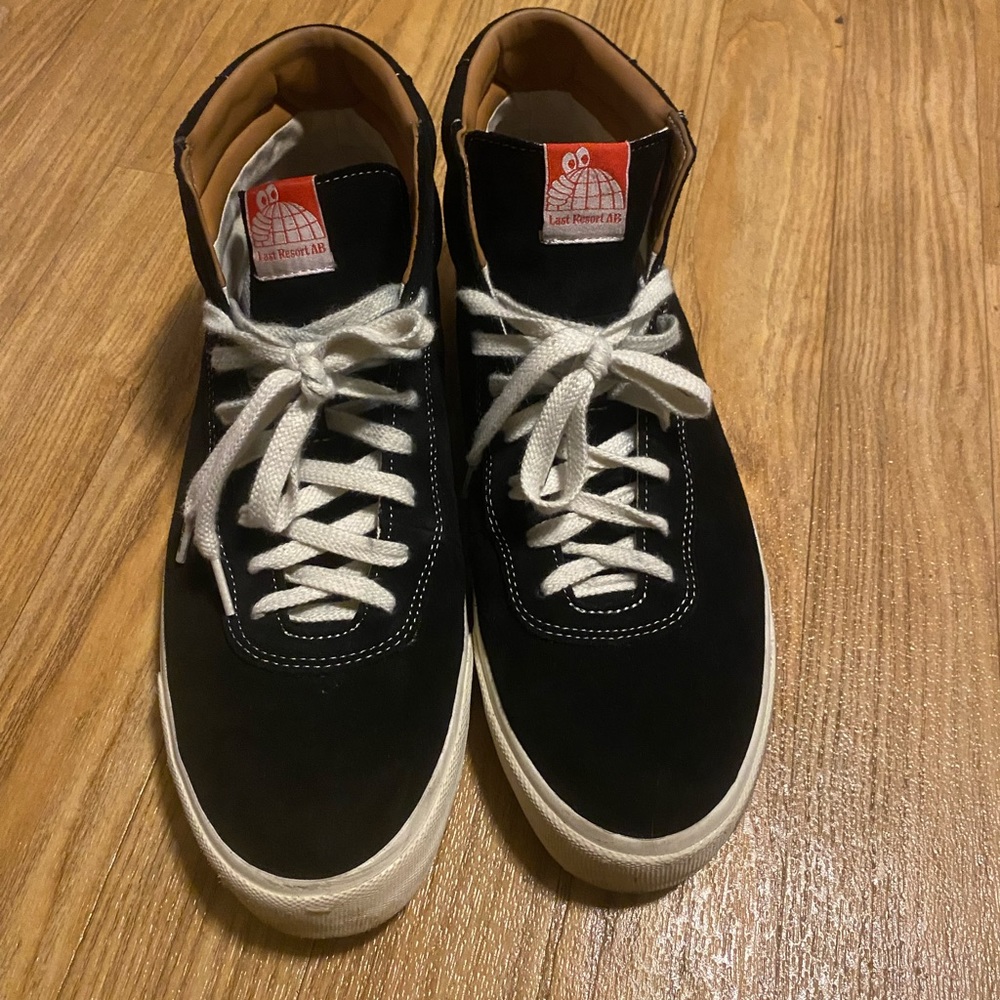 Size 13 Mens Last Resort ab skate shoes